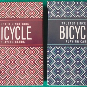 Unboxing PARQUET playing cards